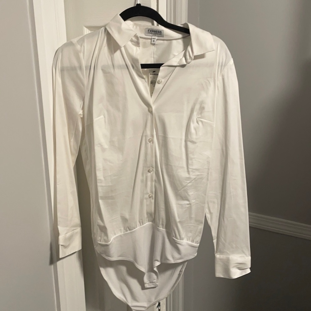 EXPRESS ultimate essential shirt fitted bodysuit M